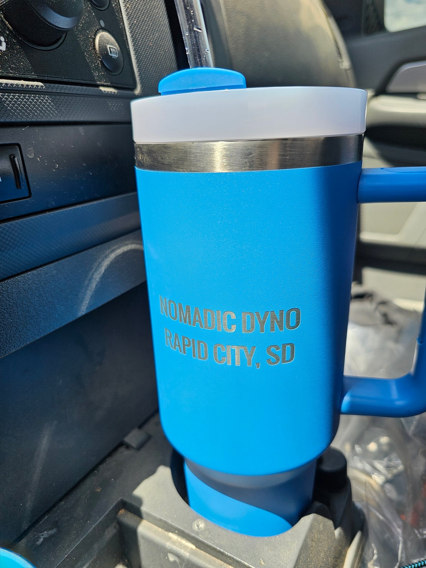Nomadic Dyno 40oz Tumbler