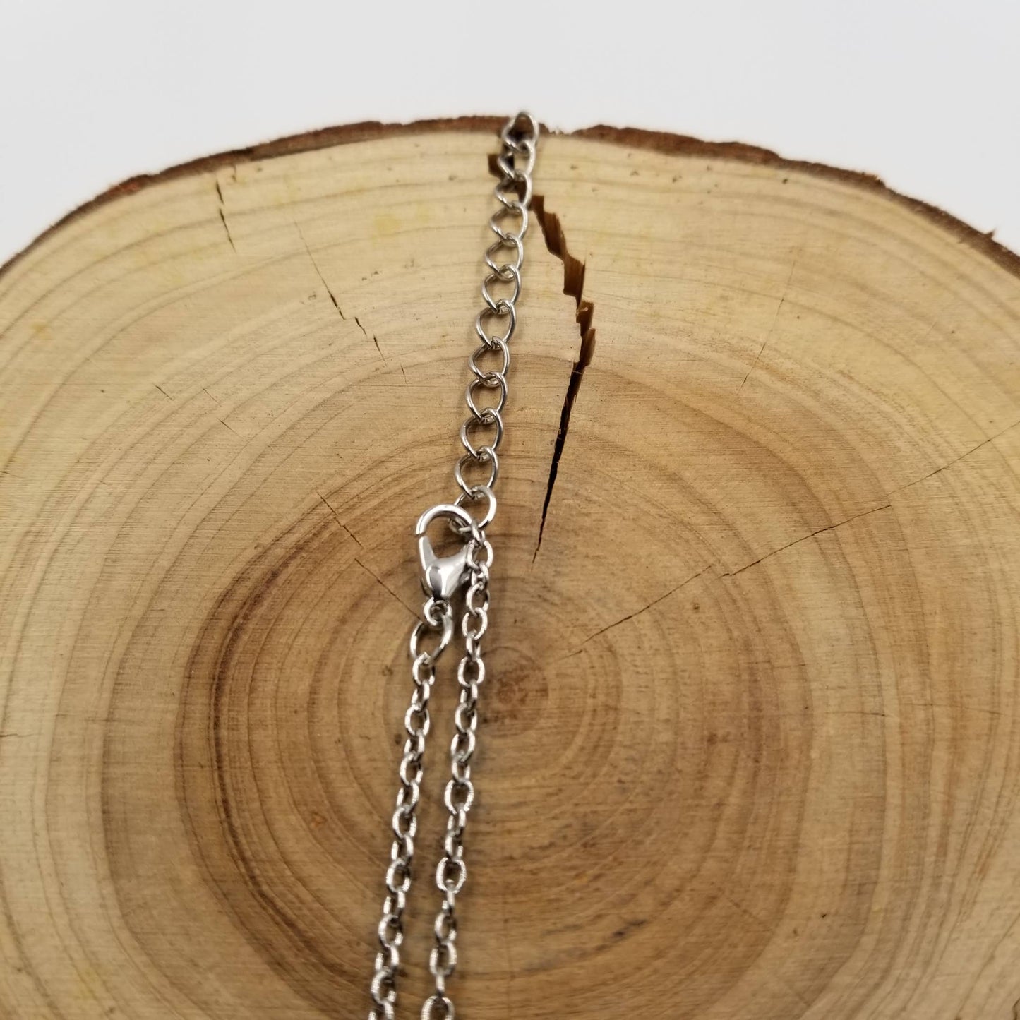 Leaf Entanglement Moonstone Pendant Necklace