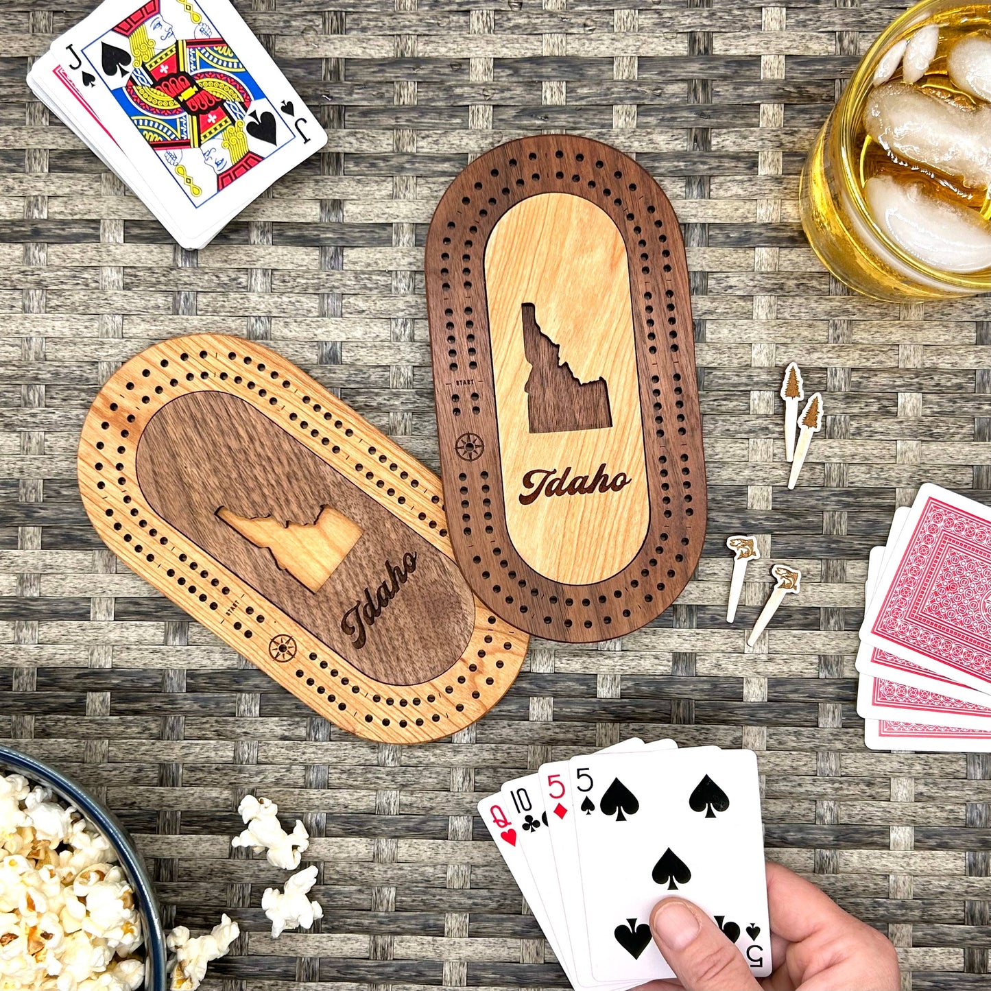 US States Mini Travel Cribbage Board Set with Custom Pegs