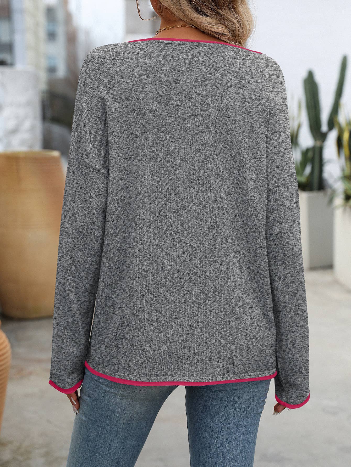 Contrast trim crewneck long sleeve t-shirt Rosa Clothing