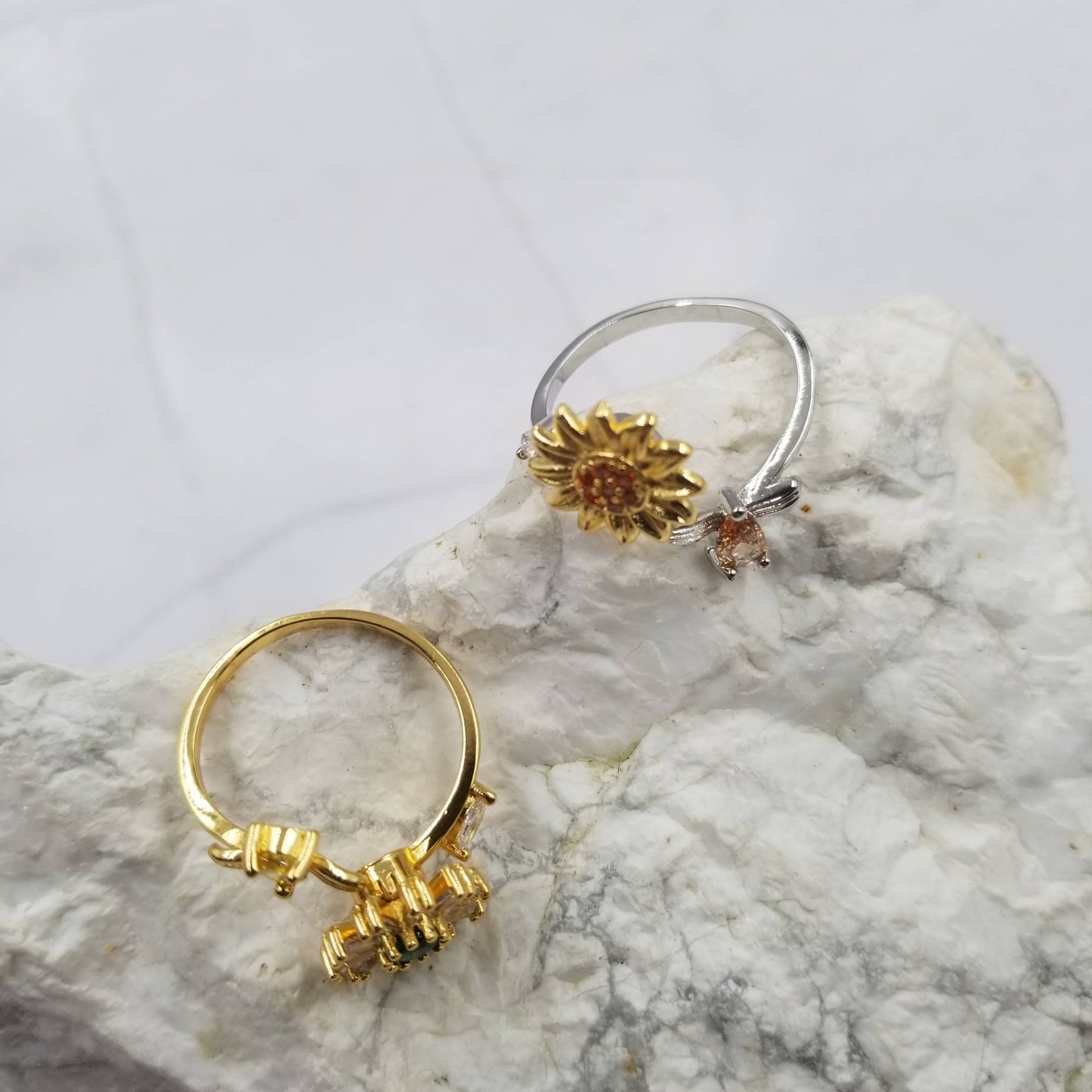 Crystal Sunflower Anxiety Rings - Adjustable fidget spinner