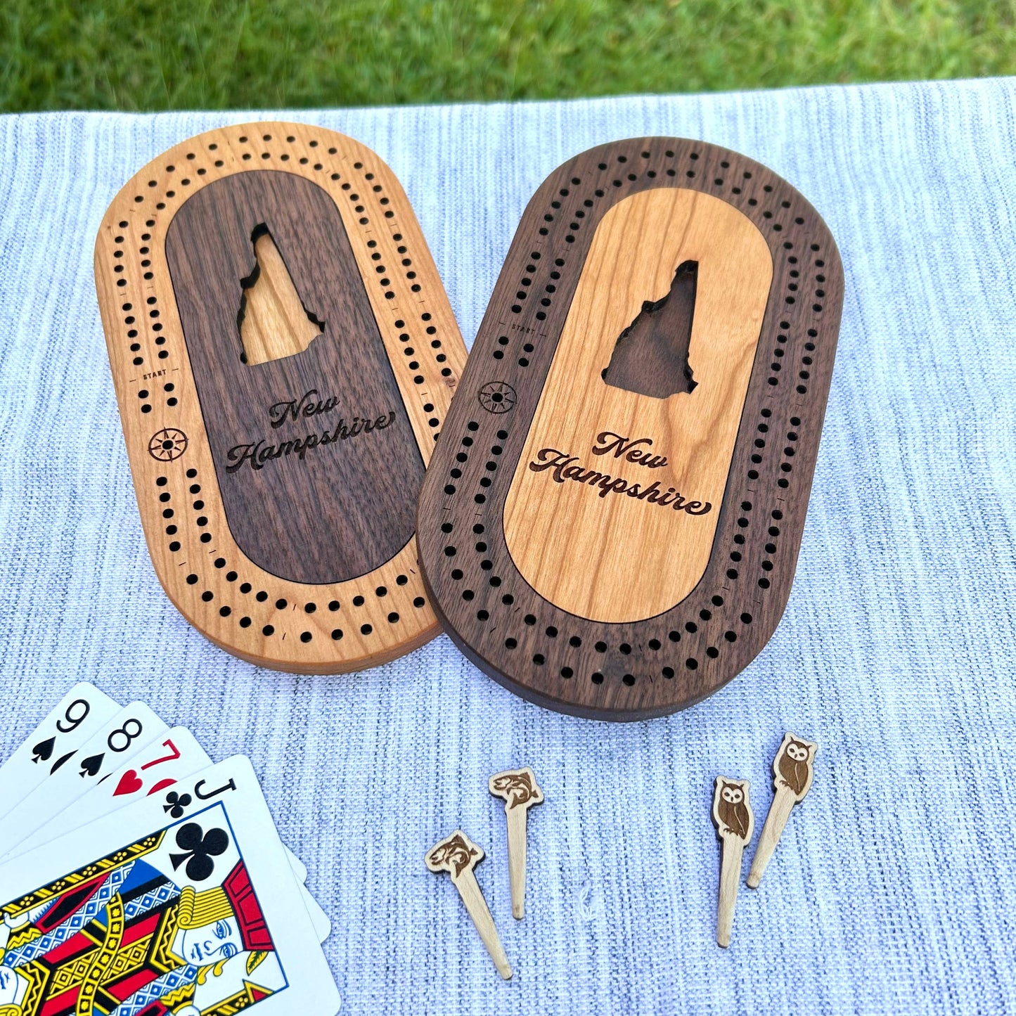 US States Mini Travel Cribbage Board Set with Custom Pegs
