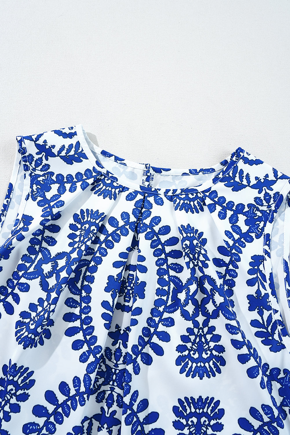 Blue Boho Geometric Print Pleated Sleeveless Top