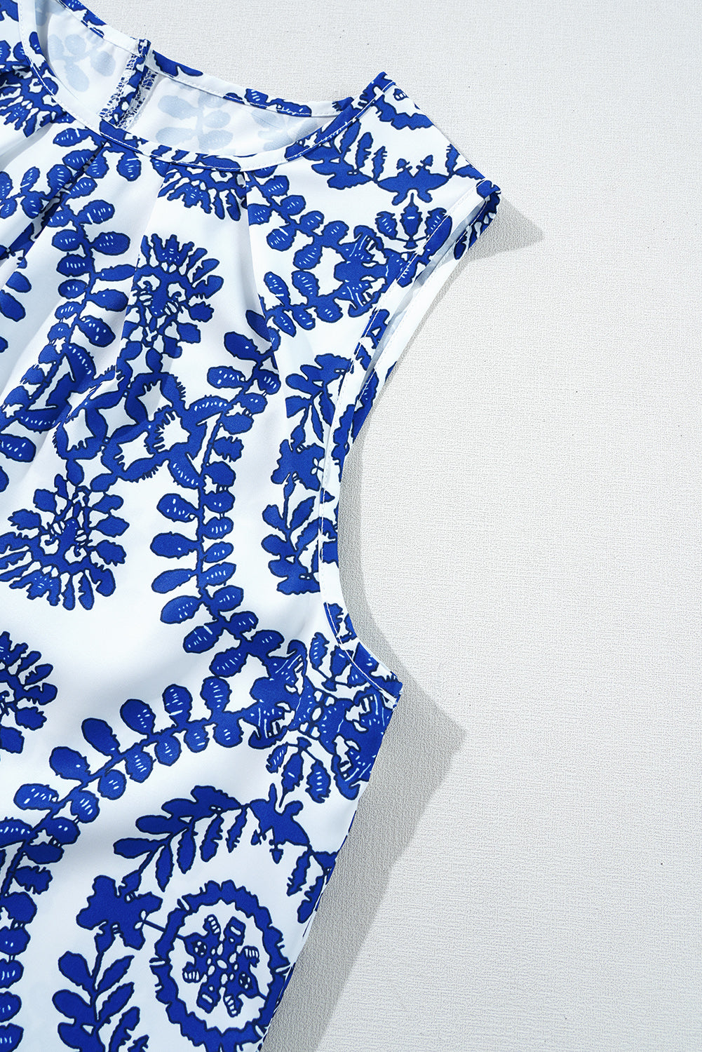 Blue Boho Geometric Print Pleated Sleeveless Top