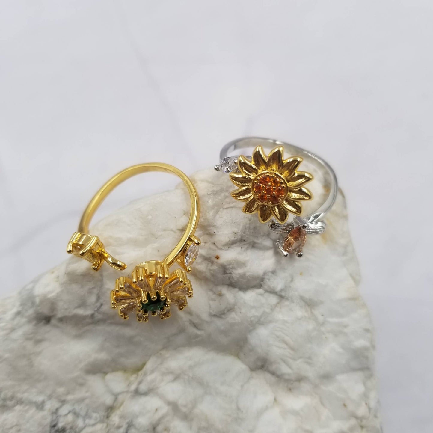 Crystal Sunflower Anxiety Rings - Adjustable fidget spinner