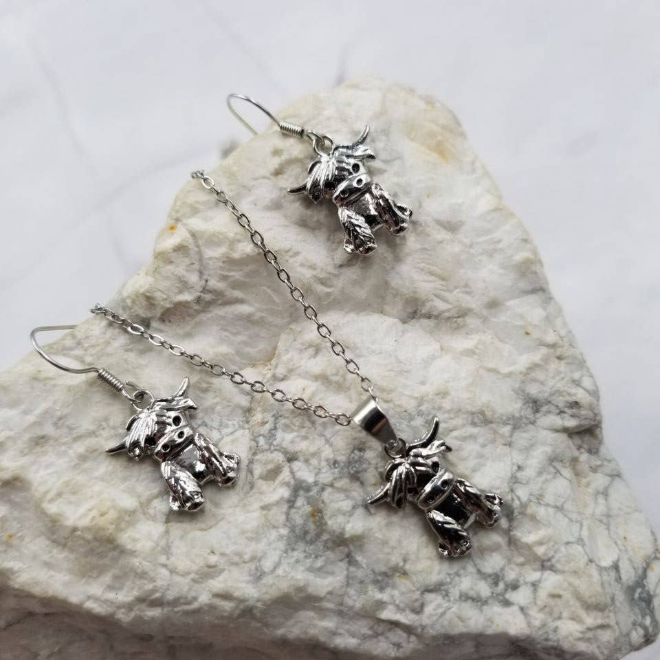 Highland Cow Necklace and Earrings Set