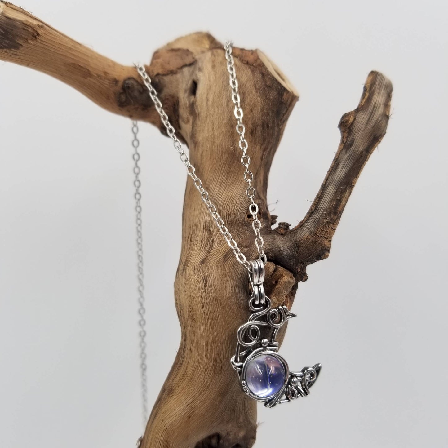 Vintage Moonlight Stone Moon Necklace
