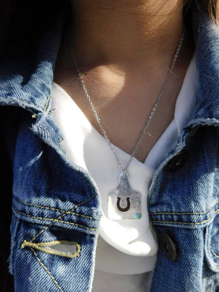 Cattle Tag Necklace - Horseshoe