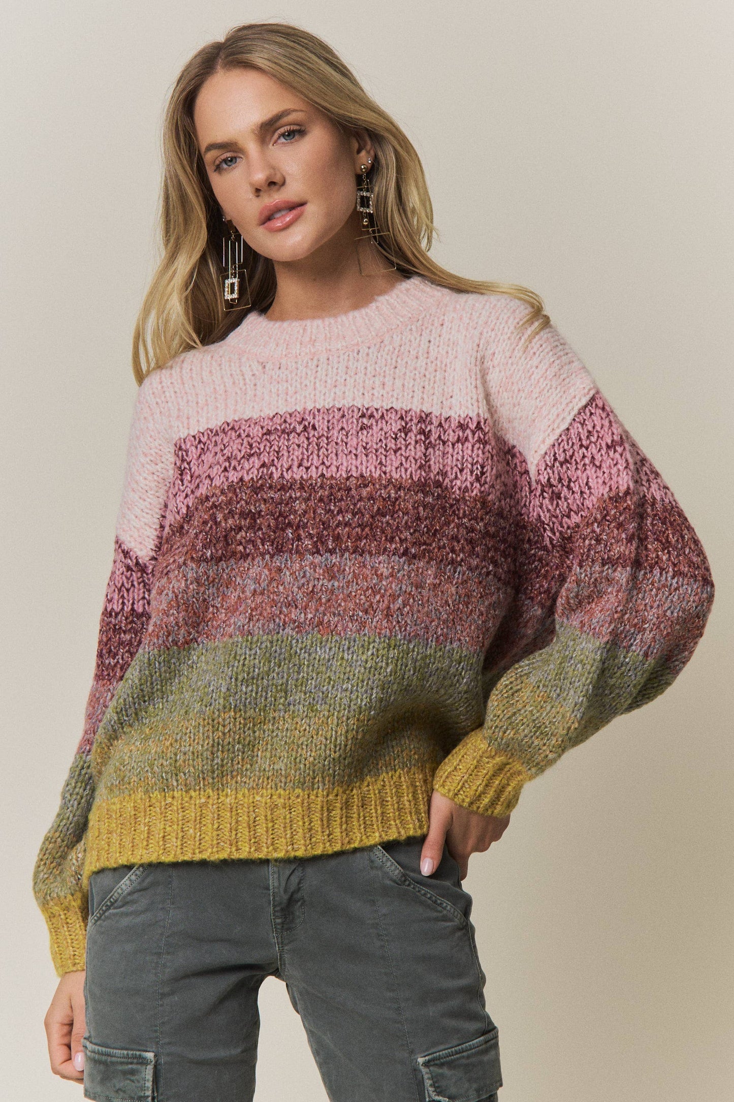 COLORBLOCK KNIT PULLOVER SWEATER -