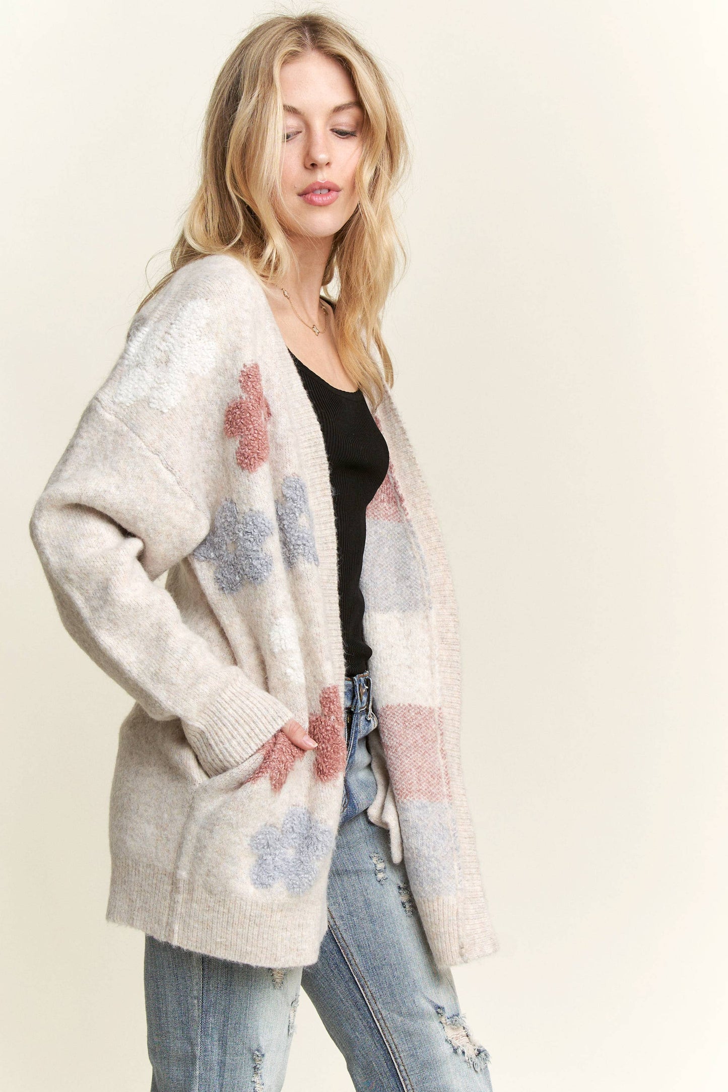 Adora PLUS PUFF FLOWER TWO TONE CARDIGAN