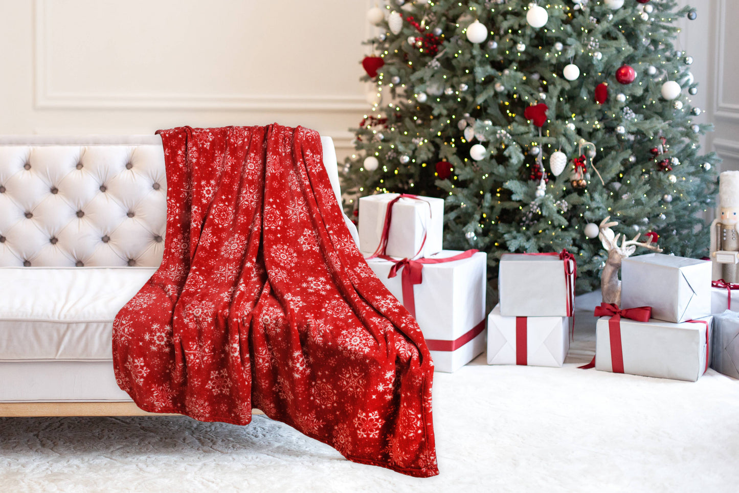 Kathy Ireland Christmas Flannel Fleece Plush Throw Blanket