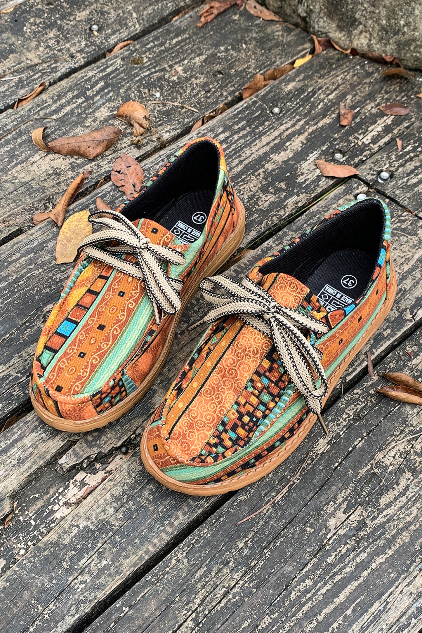 western Lace-up Detail Comfort Loafer Shoes