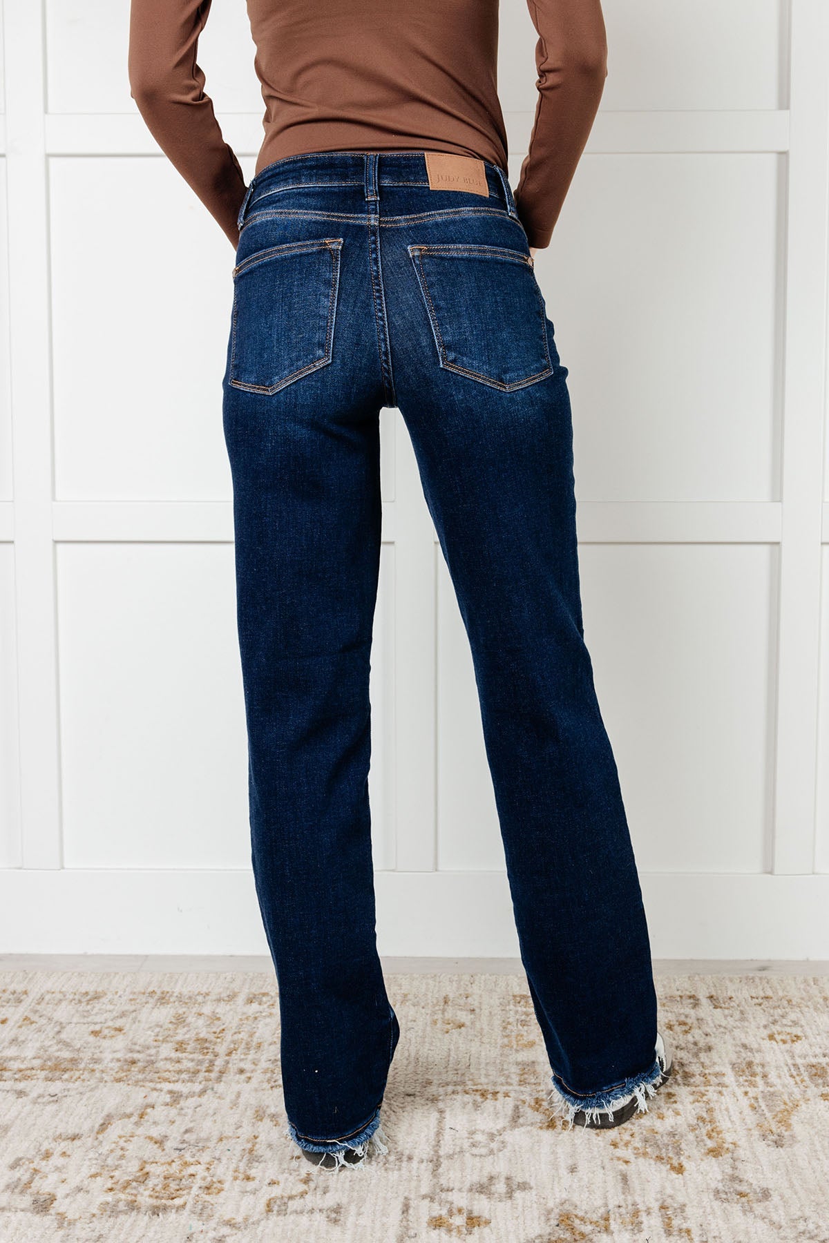 Jacqueline Mid Rise Frayed Hem Straight Leg Jean Judy Blue