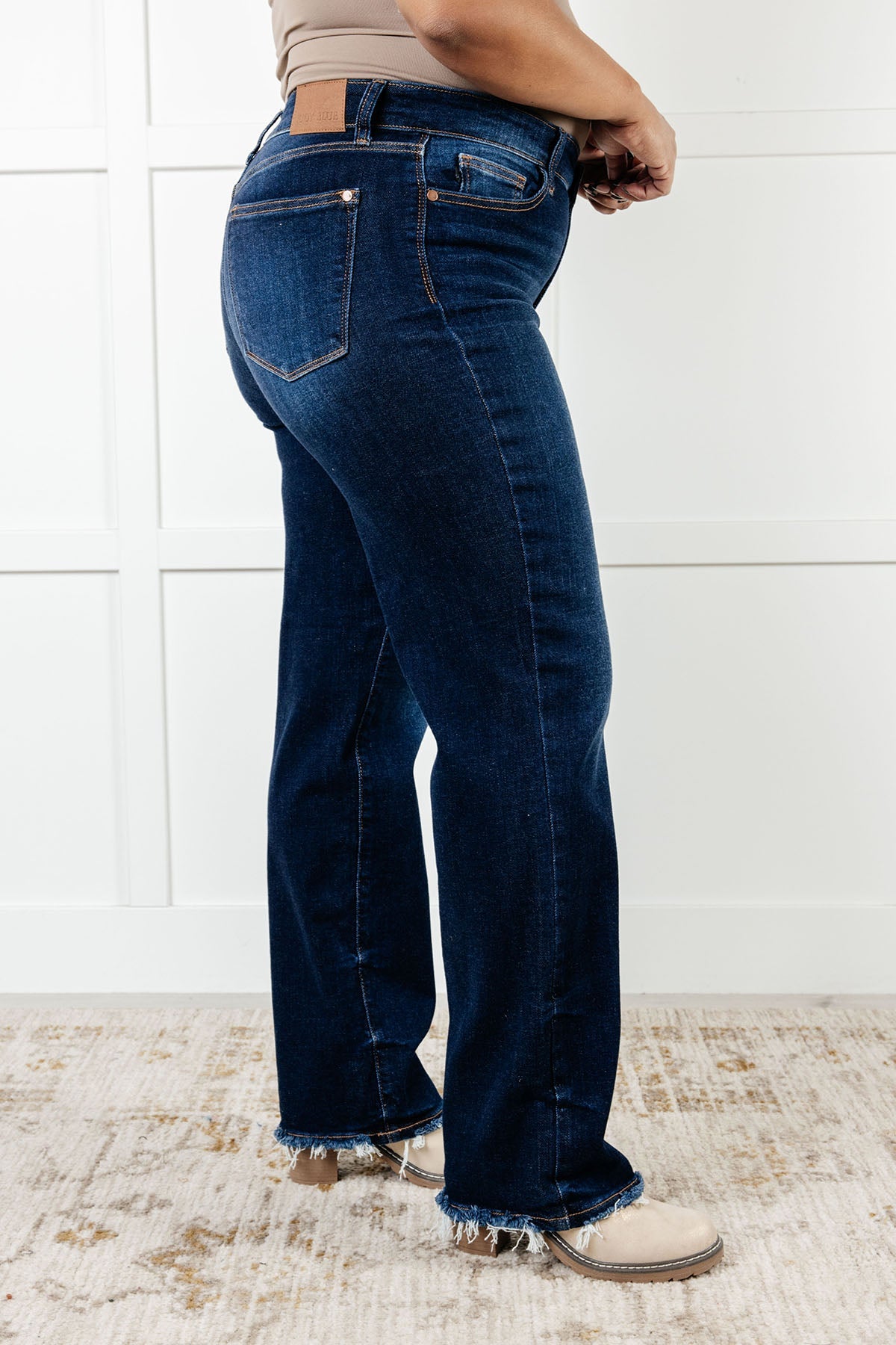 Jacqueline Mid Rise Frayed Hem Straight Leg Jean Judy Blue