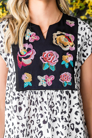 CLEARANCE Black & White Animal Print Flower Embroidered Tunic Short Sleeve Top