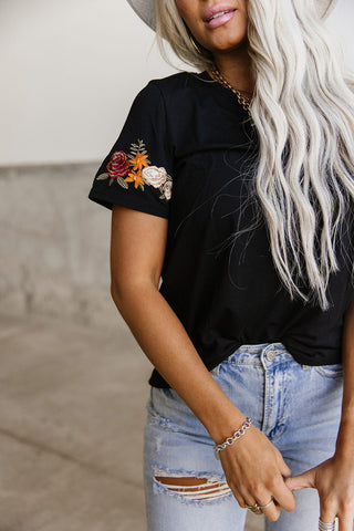 CLEARANCE Casual Floral Embroidered Round Neck T Shirt