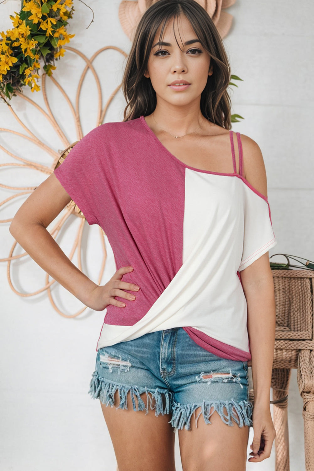 Asymmetric Colorblock Strappy Cold Shoulder Twist Hem Top