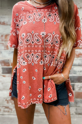 CLEARANCE Paisley Print Side Slits Crew Neck T Shirt