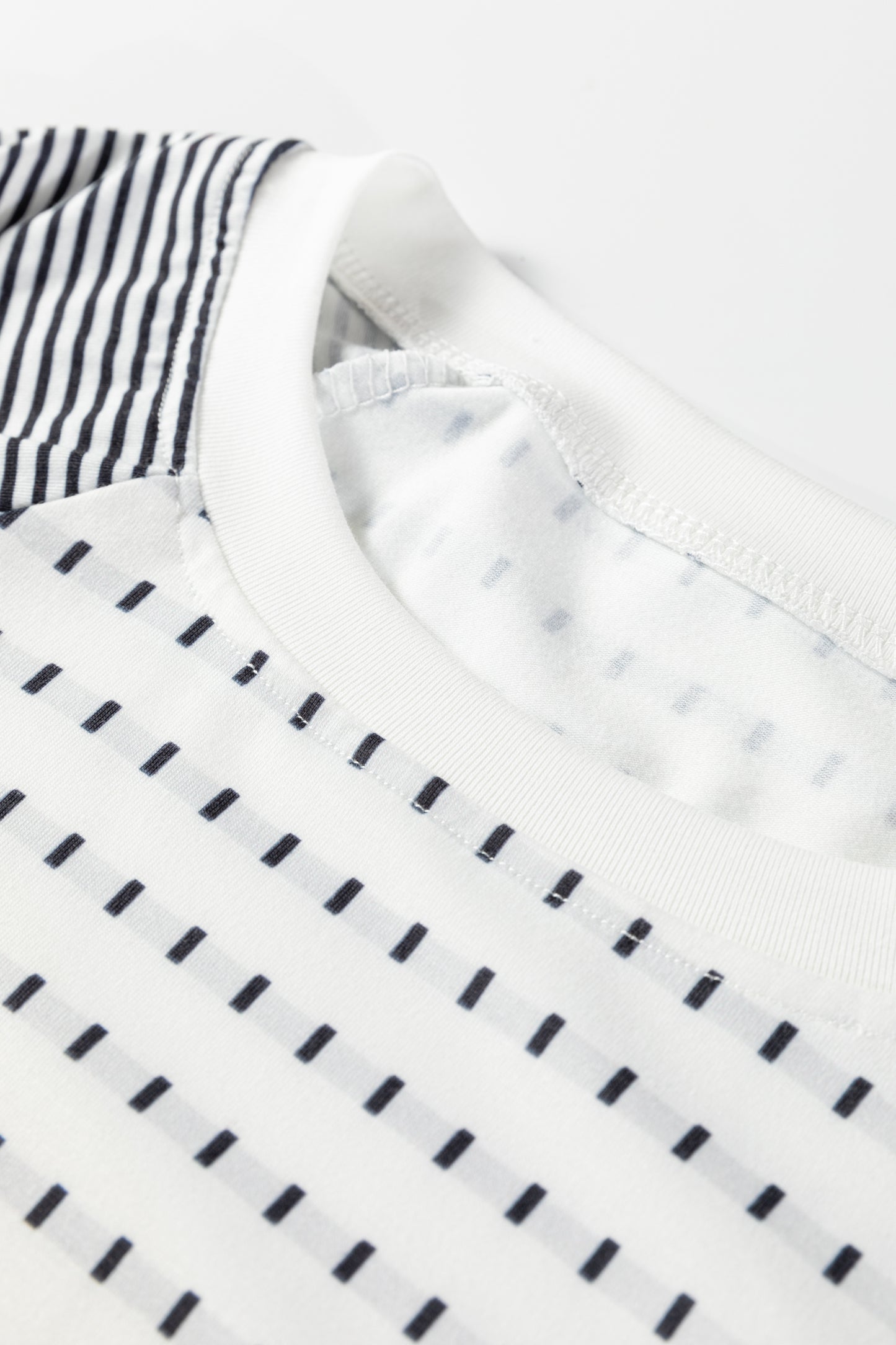 Black Stripe Raglan Patchwork Long Sleeve Tee