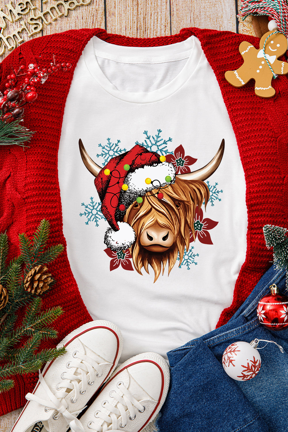 ***CLEARANCE ***  White Christmas Highland Cow Snowflake Print Womens T Shirt