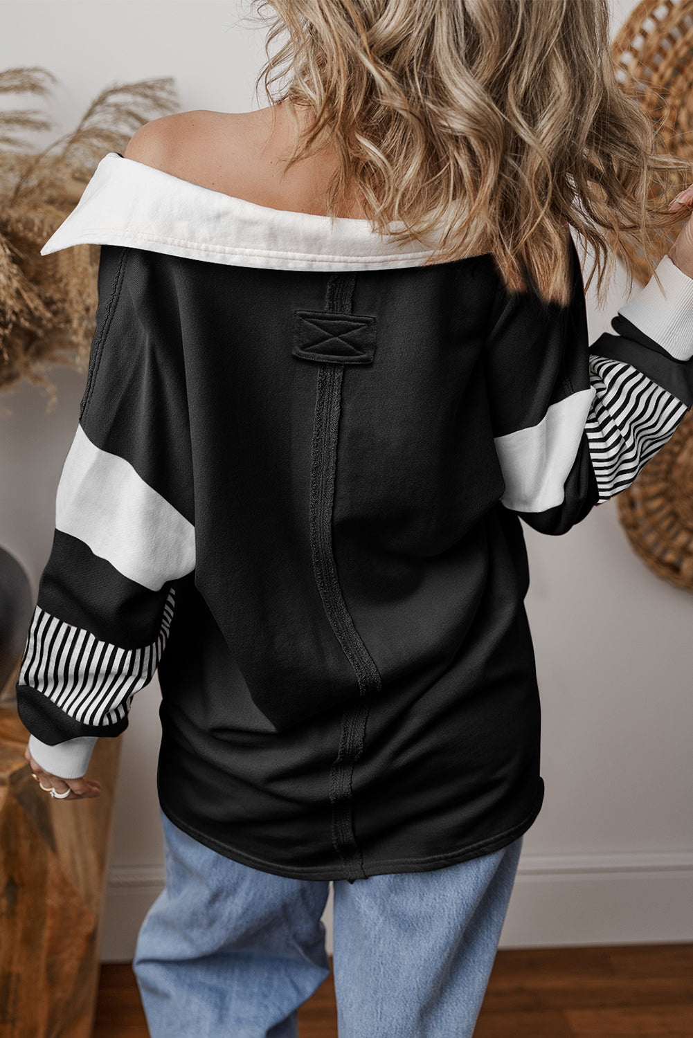 Black Striped Patchwork Collar Sweatshirt