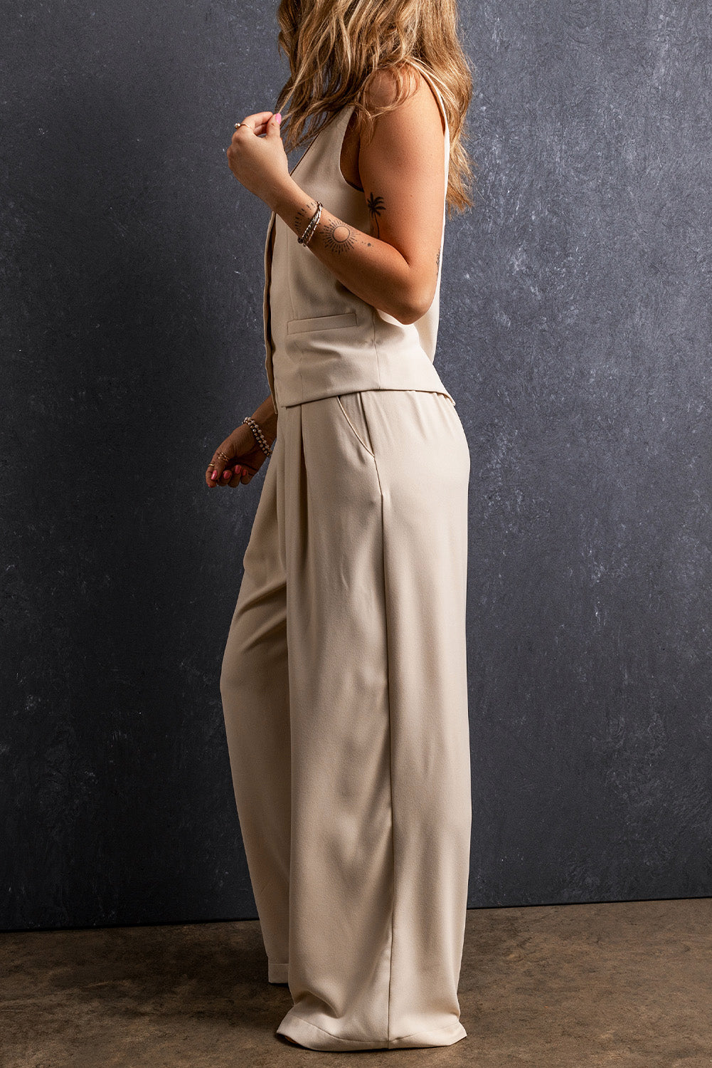 Apricot Elastic Waist Pleated Wide Leg Pants