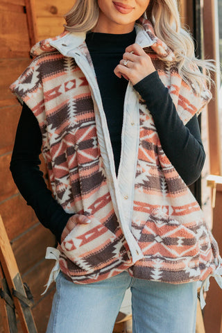 Multicolor Geometric Aztec Print Fleece Metal Button Placket Shift Silhouette Vest