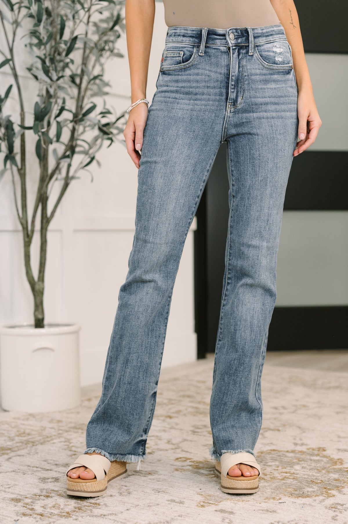 Judy Blue Robin High Waist Bootcut with Fray Hem