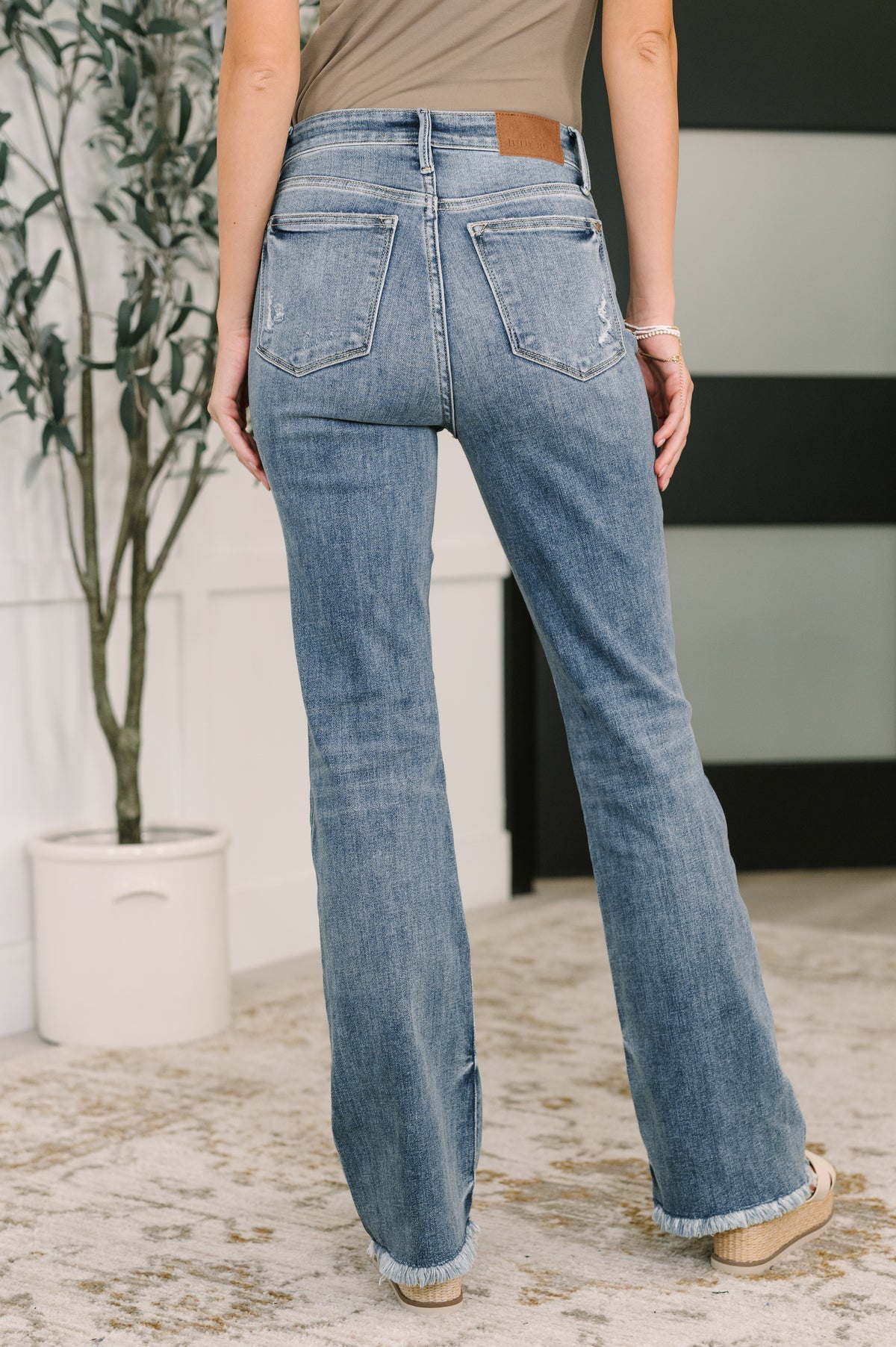 Judy Blue Robin High Waist Bootcut with Fray Hem