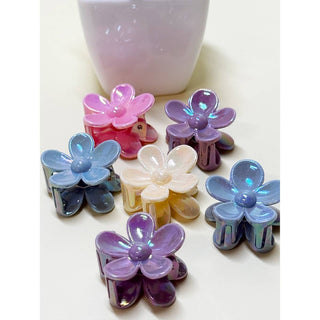 Mini Shinny Daisy Flower Hair Claw clip