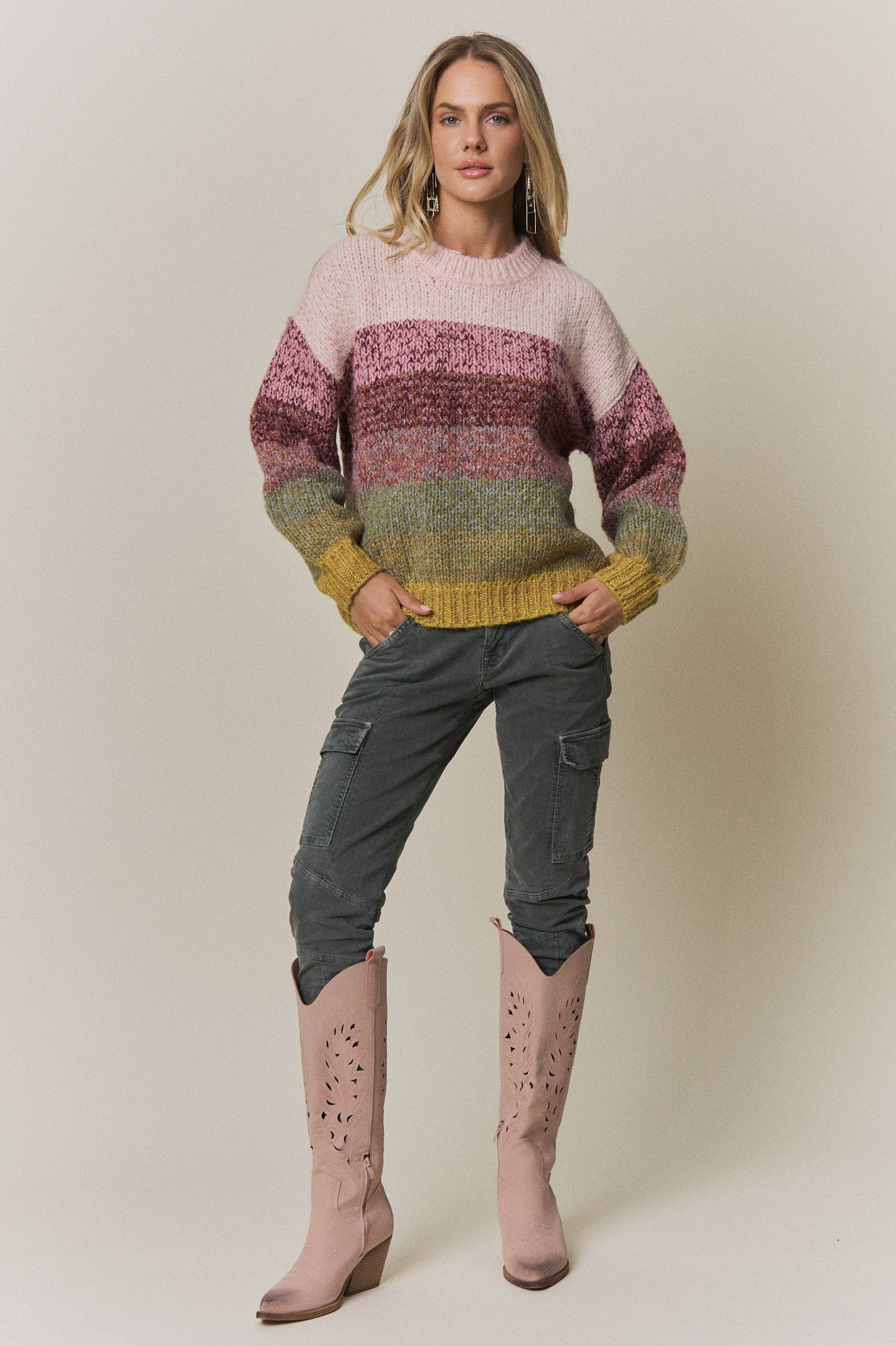 COLORBLOCK KNIT PULLOVER SWEATER -