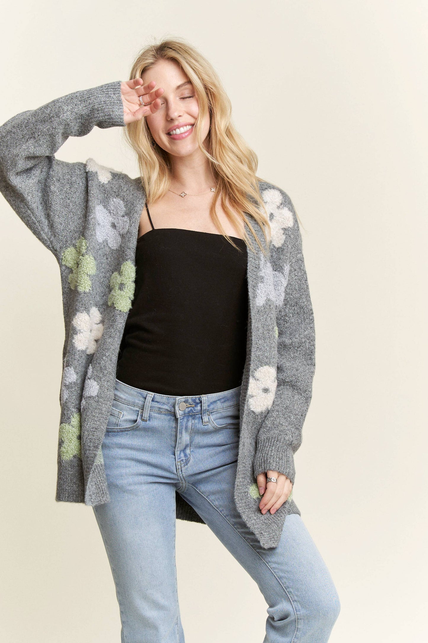 Adora PLUS PUFF FLOWER TWO TONE CARDIGAN